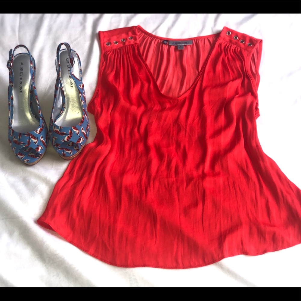 Jennifer Lopez - Petite Medium Sleeveless Blouse